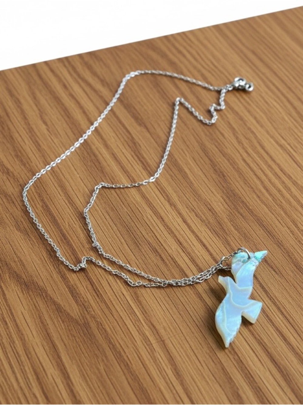Vintage Iridescent White Abalone Shell Bird Pendant Necklace Silver Tone